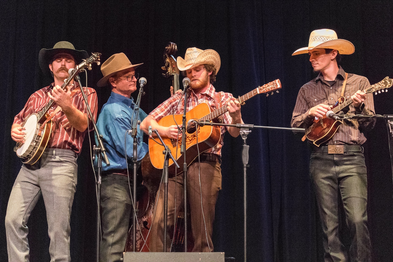 Riley Gilbreath  & Lone Star Blue at MPAC 11-15-2025 (by Nate Dalzell)