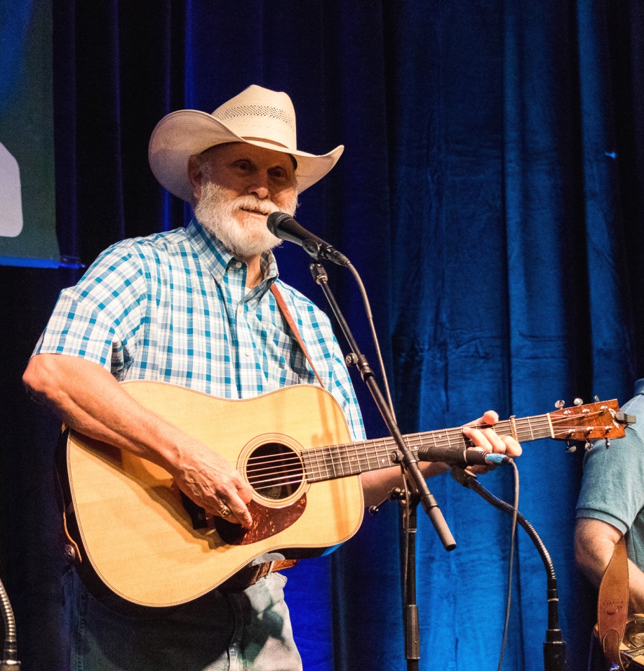 Bobby Giles at Farmers Branch Bluegrass Festival 2025 (by Nate Dalzell)
