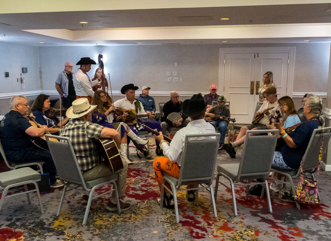 Jamming with Kody Norris Show at Farmers Branch Bluegrass Festival 2025 (by Nate Dalzell)