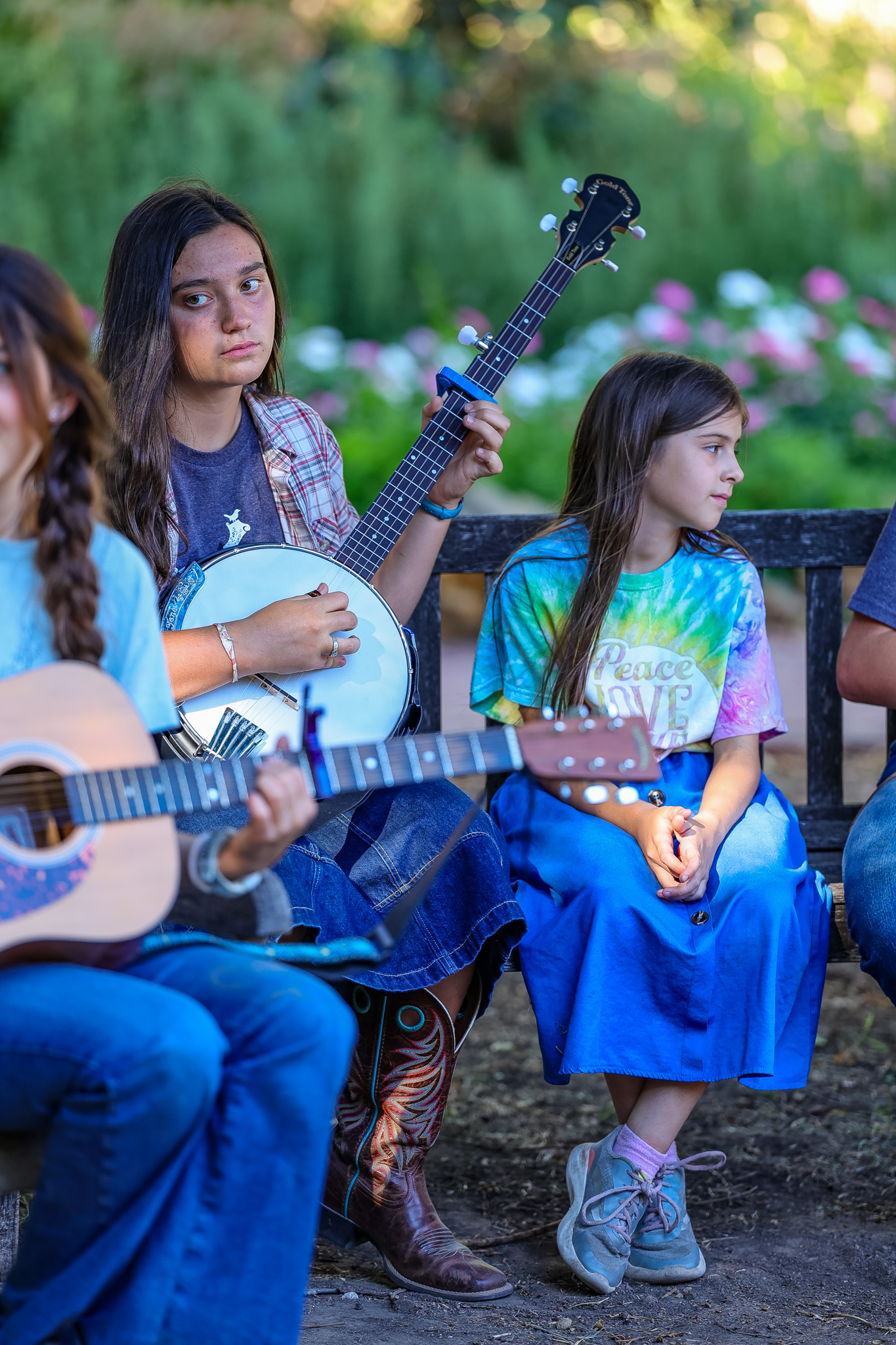 Jamming at Bloomin Bluegrass 2024 (by Randy Watkins)