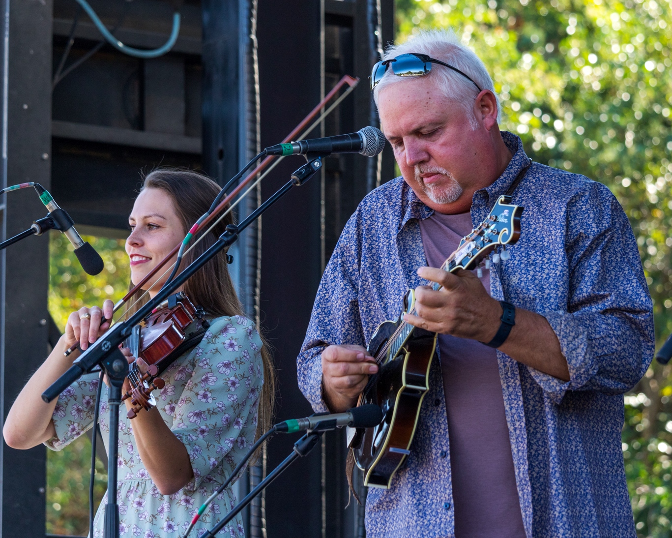 Hailey Darwin and Ron Inscore at Bloomin Bluegrass 2024 (by Nate Dalzell)
