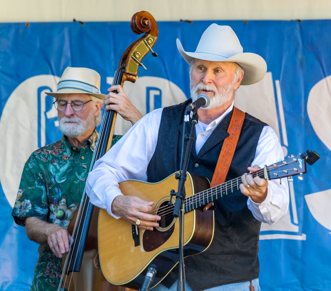 Bobby Giles and Lenny Nichols at Bloomin Bluegrass 2024 (by Nate Dalzell)