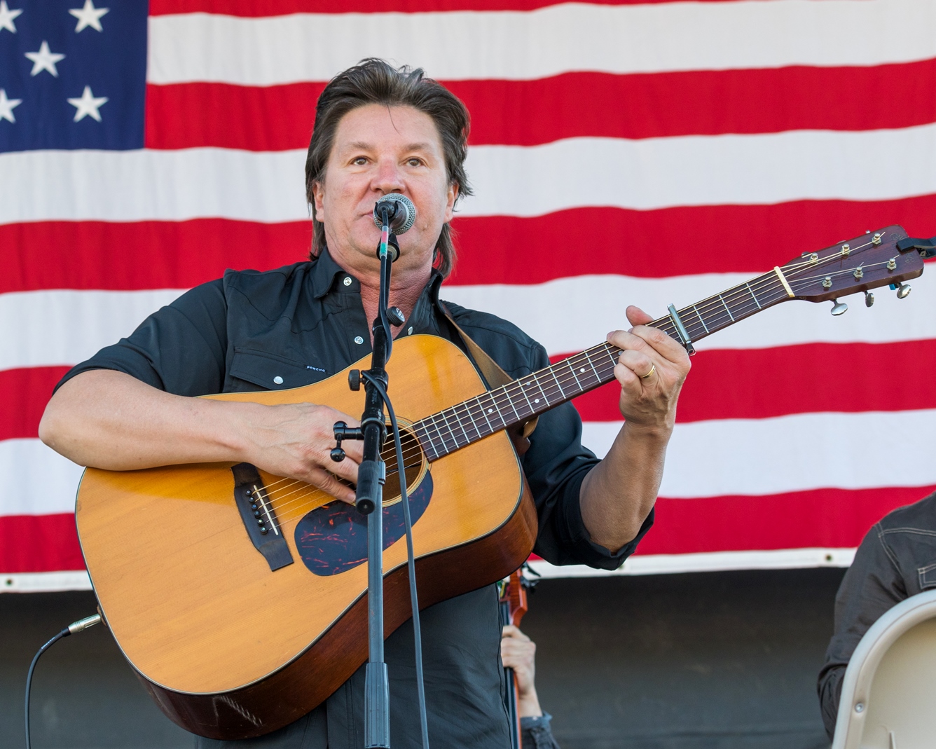 Ronnie Bowman at Bloomin Bluegrass 2024 (by Nate Dalzell)