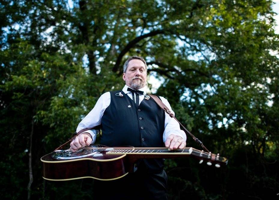 Jerry Douglas at Bloomin' Bluegrass Festival 2016. Photo by Kirsten Coutts.