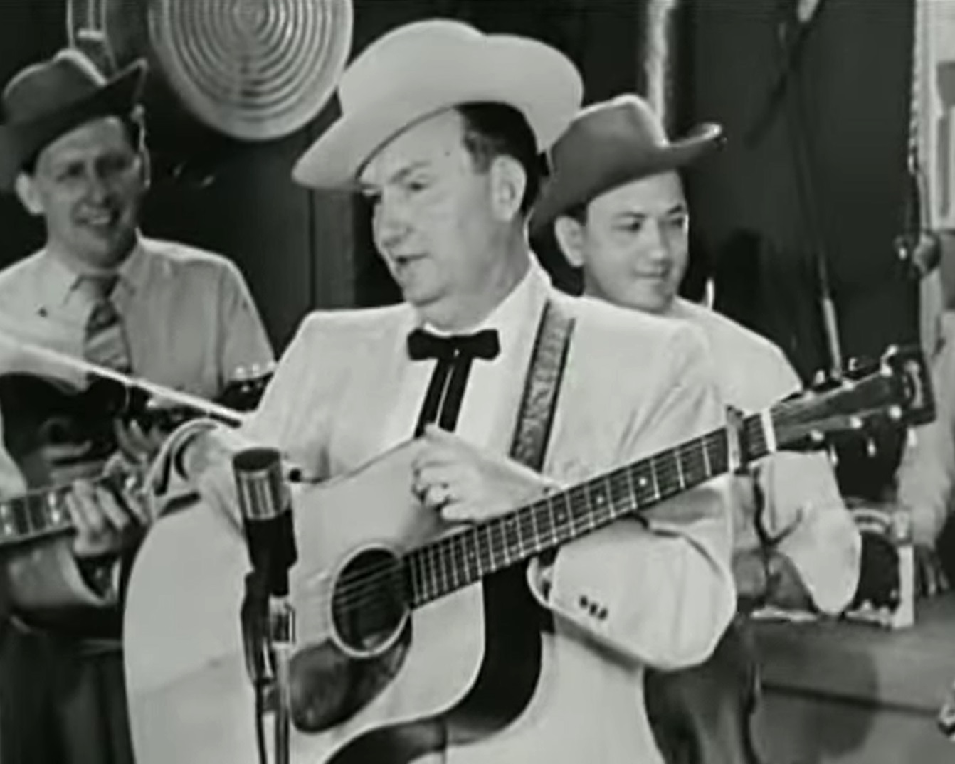 Lester Flatt D-18 #81197  (F&S TV show Vol 7, 31:00 min)