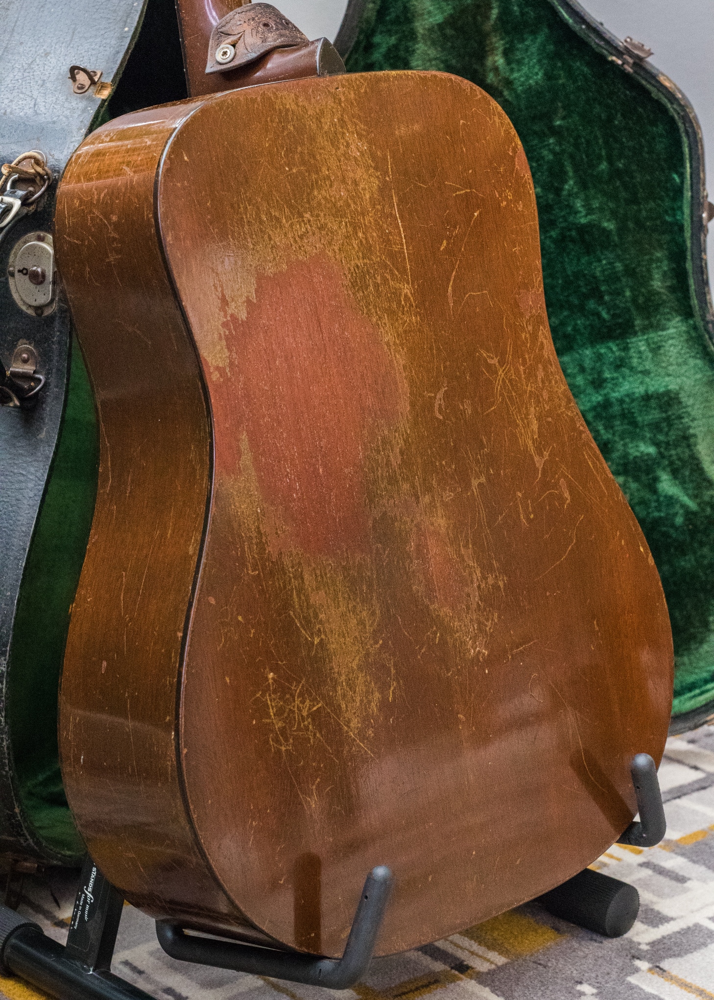 Lester Flatt 1942 Martin D-18 #81197 back ©Nate Dalzell