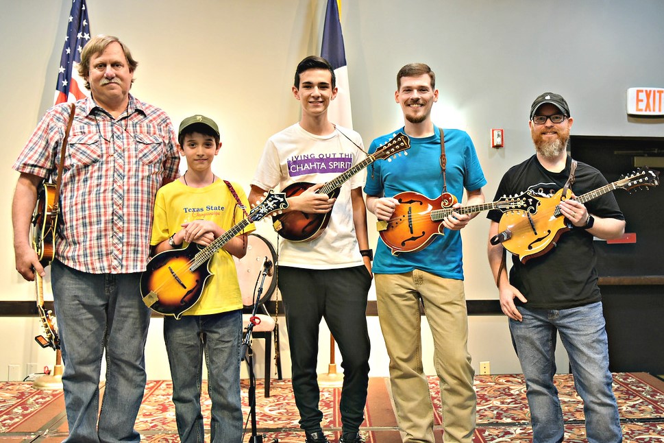 2019 Top 5 Texas Mandolin Contestants.  Photo by Fred Knorre.