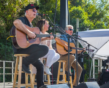 Carl Jackson, Val Storey & Jerry-Salley at Bloomin' 2022 (Nate Dalzell)