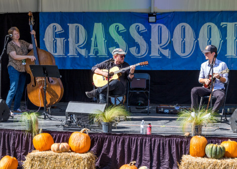 Gerald Jones & Friends at Bloomin Bluegrass 2024 (by Nate Dalzell)
