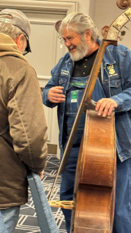 Dave Gooding at Great American Vintage BassFest 2025 (© Gerald Jones)