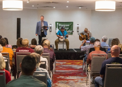 2025 Texas Banjo Championship contestant Kalip Cole in competition (by Nate Dalzell)