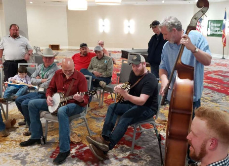 Fan jam with Lonesome River Band at Bluegrass Heritage Festival 2021 (by Chris Jones)