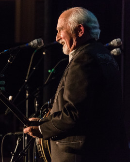 Greg Cahill at Bluegrass Heritage Festival 2023 (by Nate Dalzell)