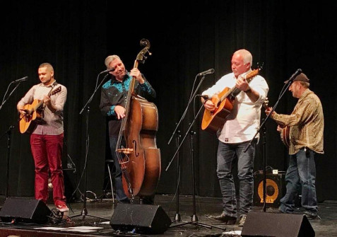 Downtown String Band in McKinney Texas Nov 16 2019 (by Leigh Taylor)