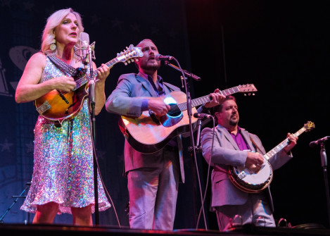 Rhonda Vincent & the Rage, Bloomin' 2020 (Nate Dalzell)