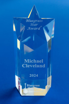 Bluegrass Star Award for Michael Cleveland, Bloomin Bluegrass 2024 (by Nate Dalzell)