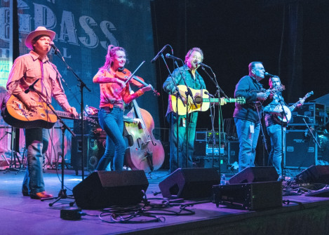 Dan Tyminski Band at Bloomin' 2021 (Nate Dalzell)