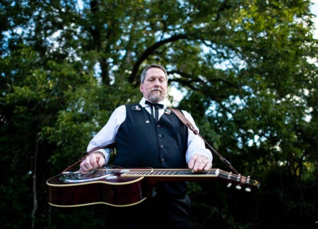 Jerry Douglas at Bloomin' Bluegrass Festival 2016. Photo by Kirsten Coutts.