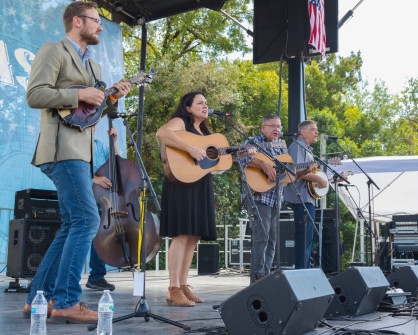 Kenny & Amanda Smith Band at Bloomin' 2022 (Nate Dalzell)