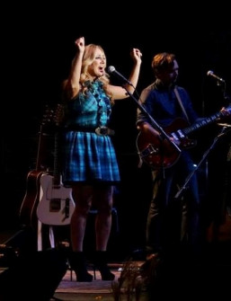 Lee Ann Womack at Bloomin' Bluegrass Festival 2015. Photo by Bob Compere