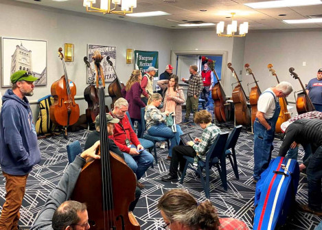 Tons of fun at Great American Vintage BassFest 2025 (© Angela Personeni)