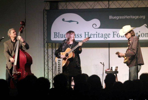 Suzy Bogguss Trio at Lone Star Fest 2015. Photo by Bob Compere.
