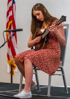 Emily Voeller Mandolin 3rd Place 2022 (by Nate Dalzell)