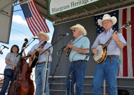 Bobby Giles & Music Mountain at Wylie Jubilee 6-27-2015 (by Craig Kelly)