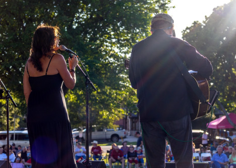 Alecia Nugent and Gerald Jones at Wylie Jubilee 2022. ©Nate Dalzell